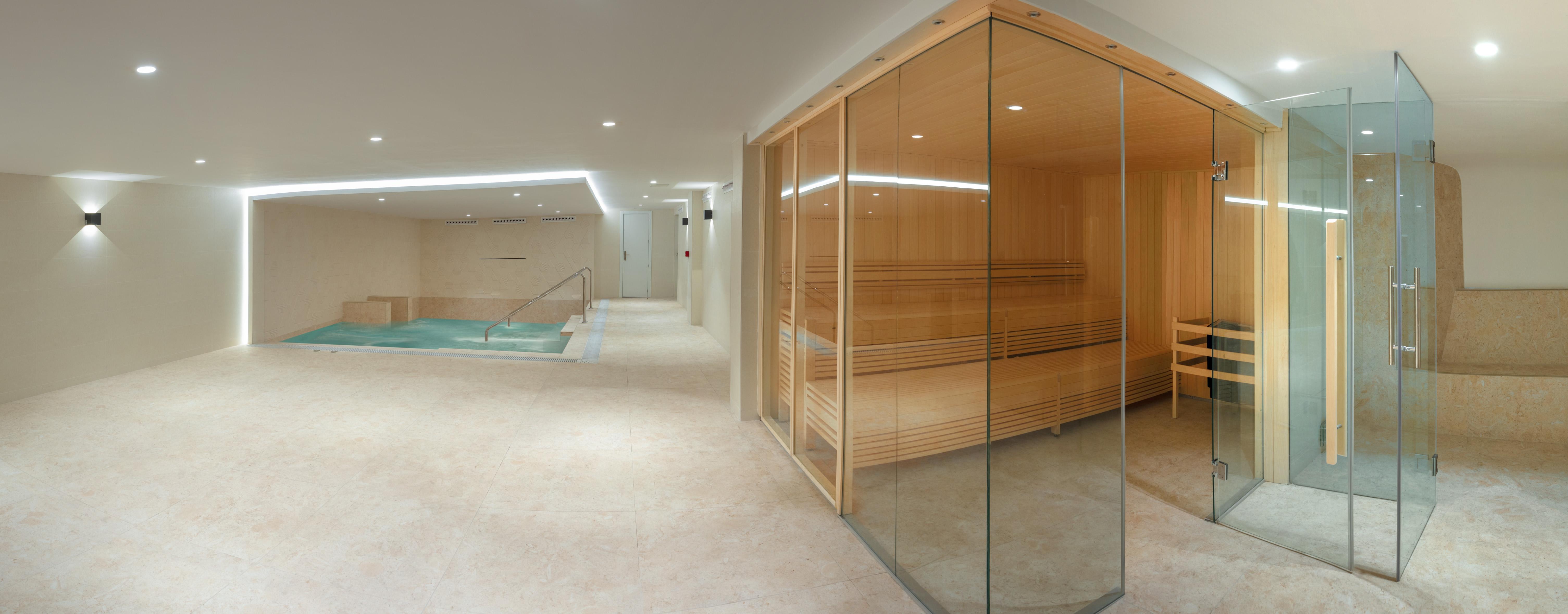 Hotel Rh Victoria & Spa 4 Sup Бенидорм Екстериор снимка