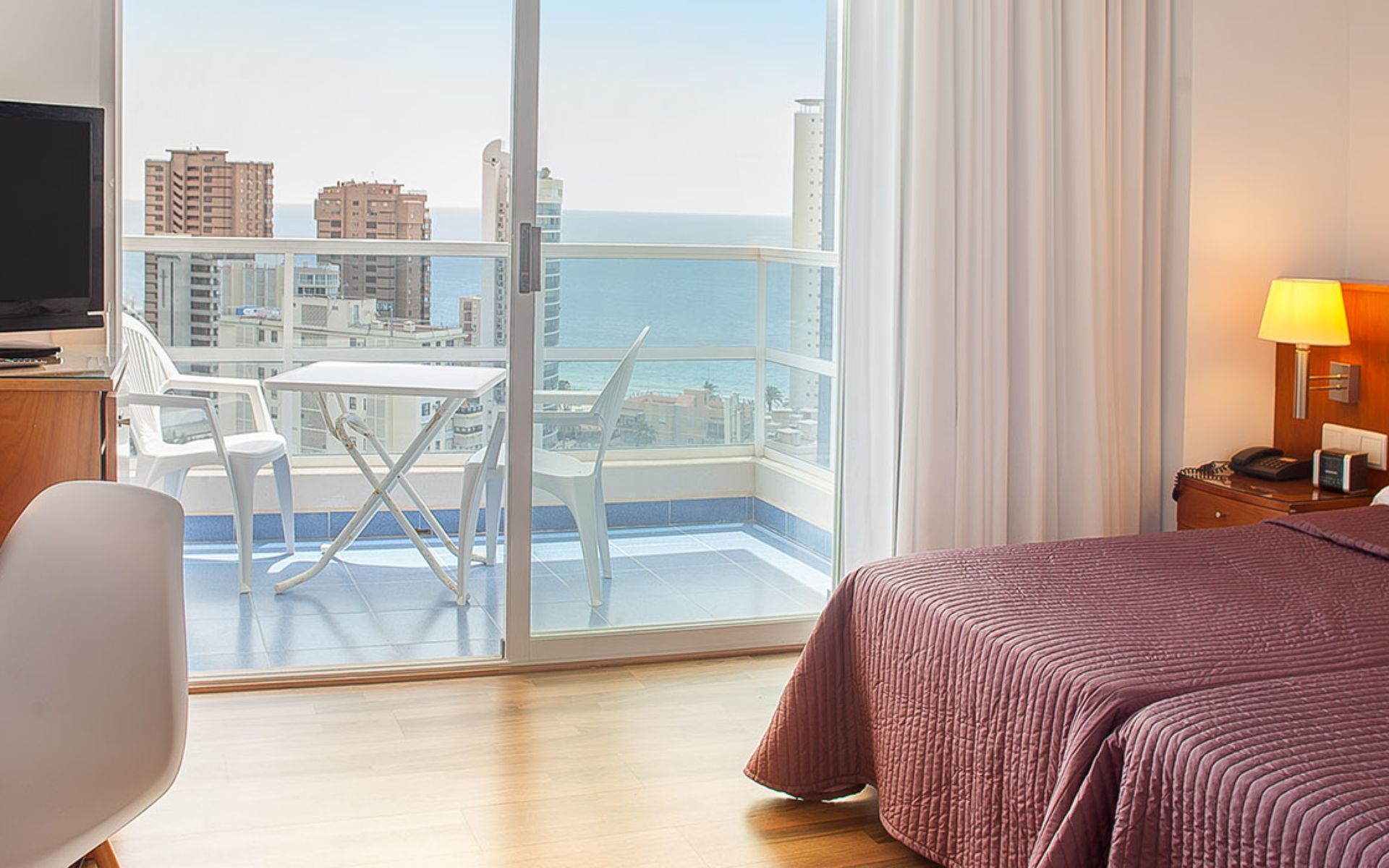 Hotel Rh Victoria & Spa 4 Sup Бенидорм Екстериор снимка