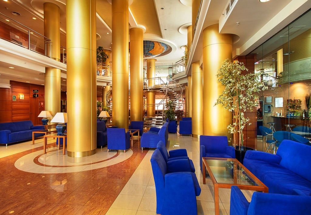 Hotel Rh Victoria & Spa 4 Sup Бенидорм Екстериор снимка